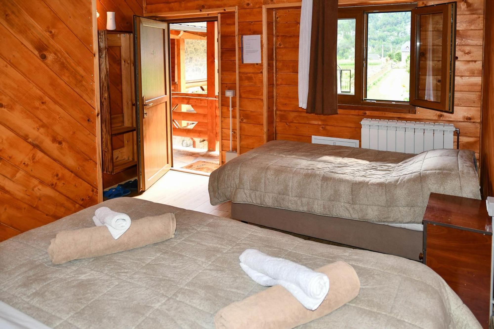 Guesthouse Prrockaj Тети Экстерьер фото
